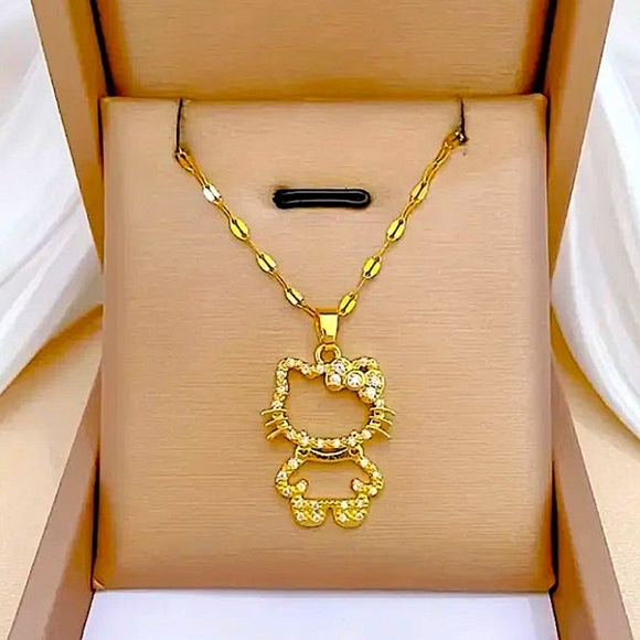 Gold Hello Kitty Hollow Zircon Necklace - Picture 2 of 11